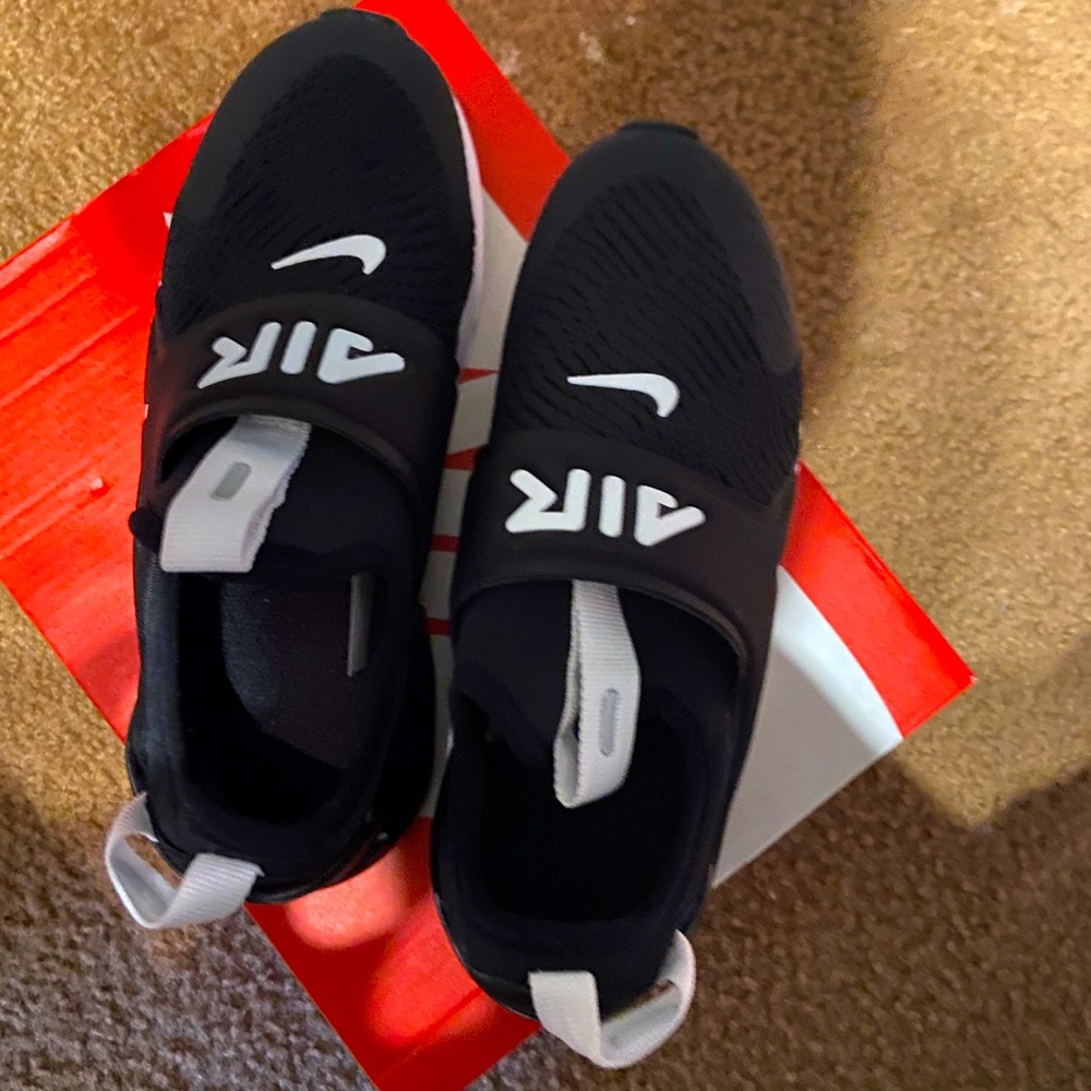 Youth size 1.5 brand new Nike Airs